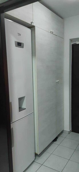 Titan, str. Ghita Serban, ac, tv, renovata